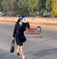 ?地點：東京      ?女生編號：2083