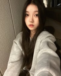 🌸お名前とスタイル: カーユンズー 身長: 162cm 体重: 46kg 年齢: 25歳 カップ: D