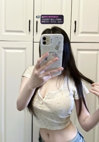 涵倩 160cm 23歲 F奶 50kg